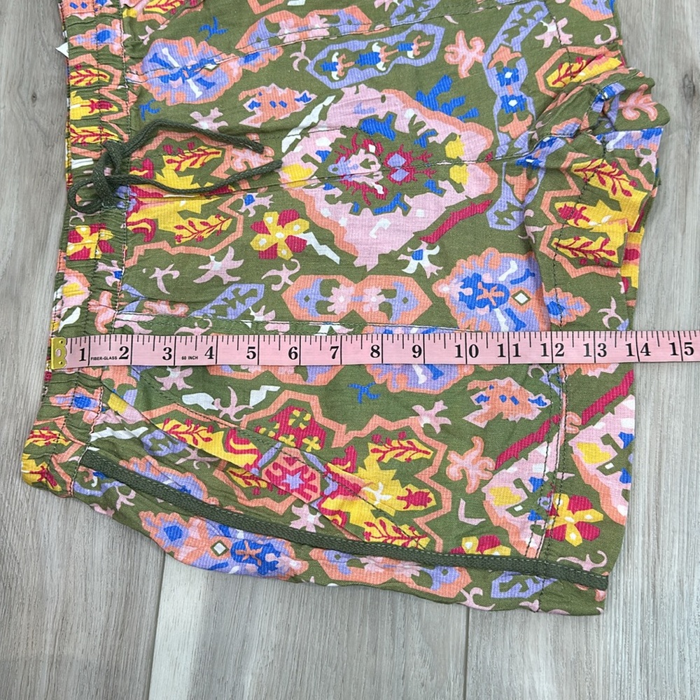 Zara Olive Green Multicolor Printed Women's Shorts - Picture 8 of 8